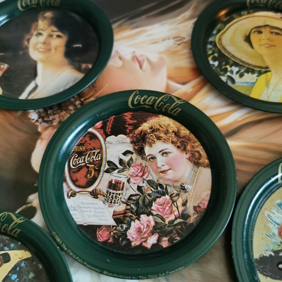 5Victorian coca cola coaster 1983. - Picture 2 of 9